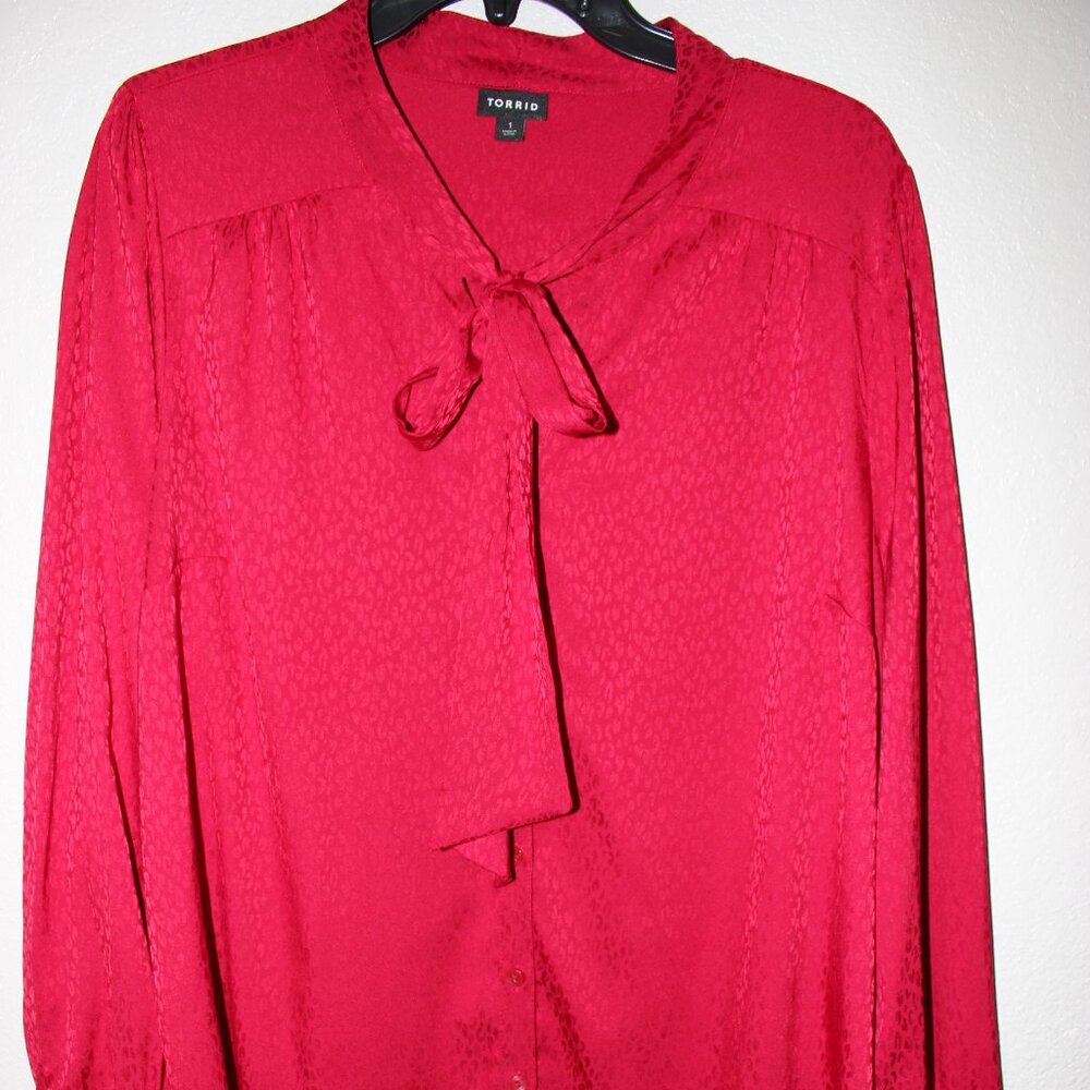 Torrid Red Dress Blouse❤️/Size 1 (14-16)/Long Sleeve/Casual or Office Attire
